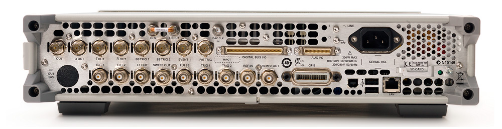  N5182B-503 Генераторы ВЧ сигналов векторные от компании Tectron. Фото �3